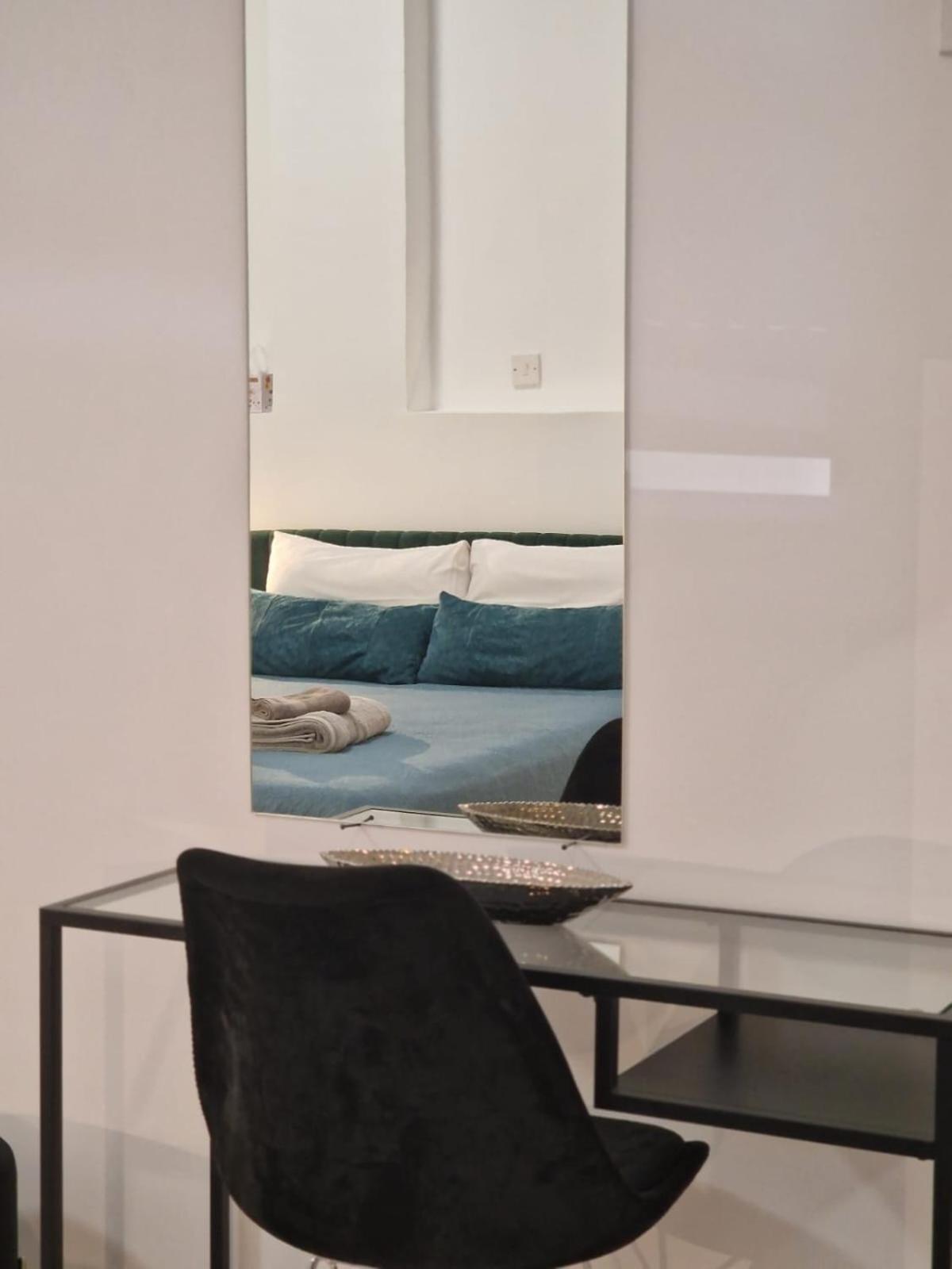 Royal Stay Luxury Homes Paphos Eksteriør bilde